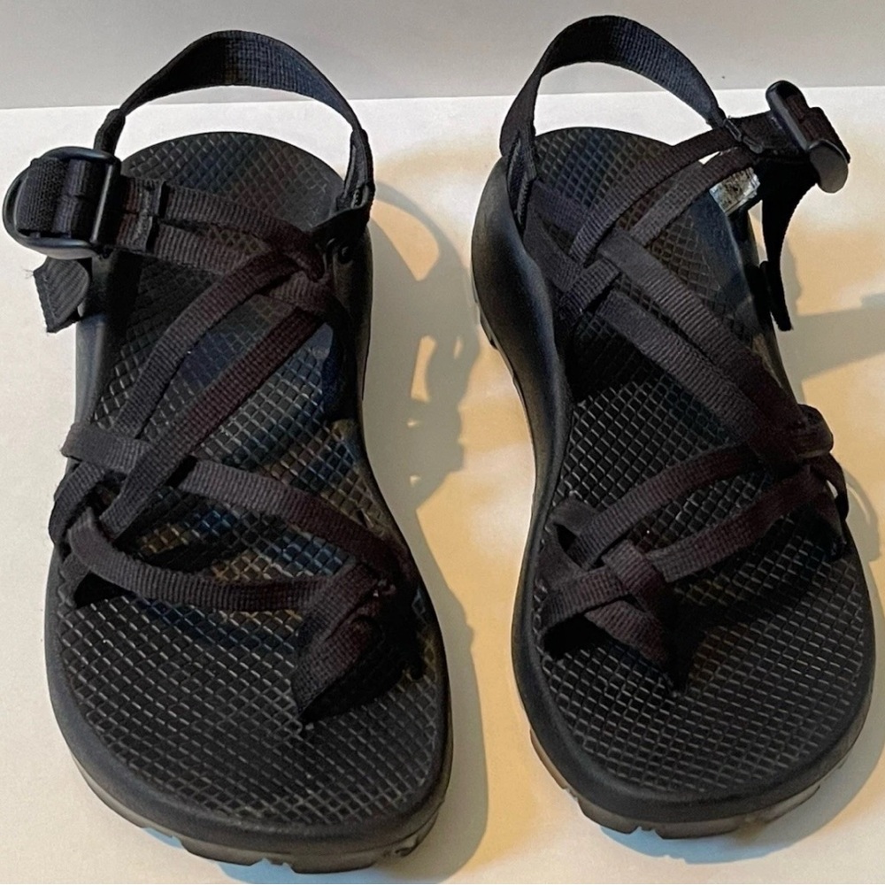 ❌❌SOLD❌❌ Chaco Women's Black Strappy Sandals